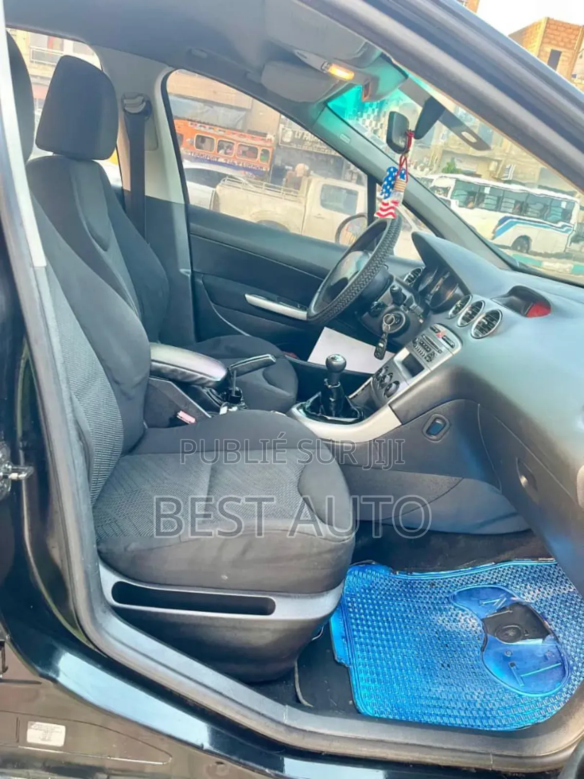 PEUGEOT 308 2012 Noir