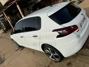PEUGEOT 308 2018 Blanc