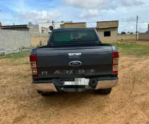 Ford Ranger Wildtrak 2013 Noir