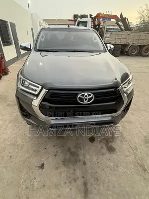 Toyota Hilux 2018 Gris