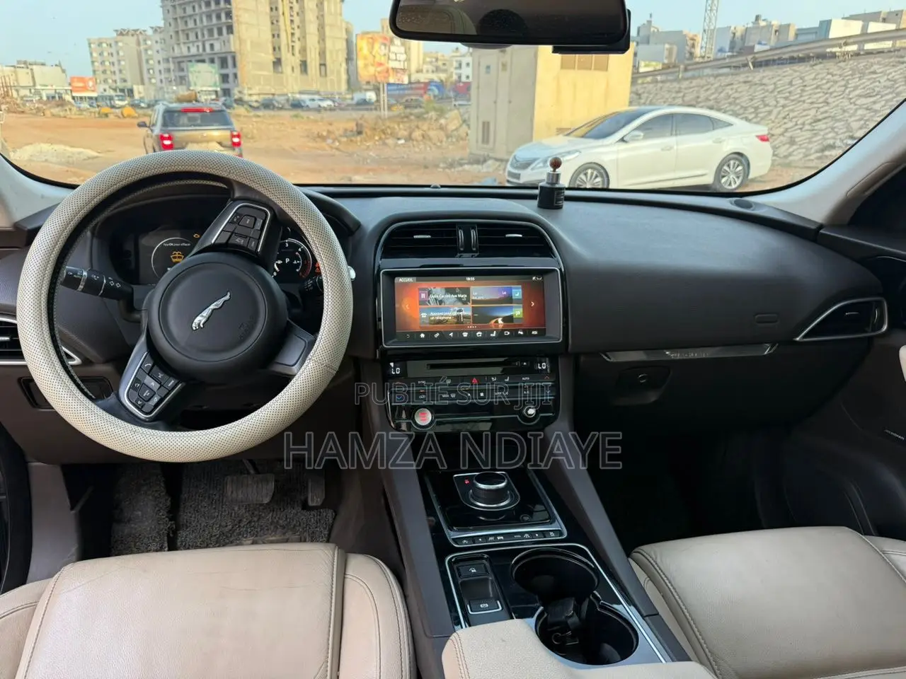 Jaguar F-Pace 2018 Gris