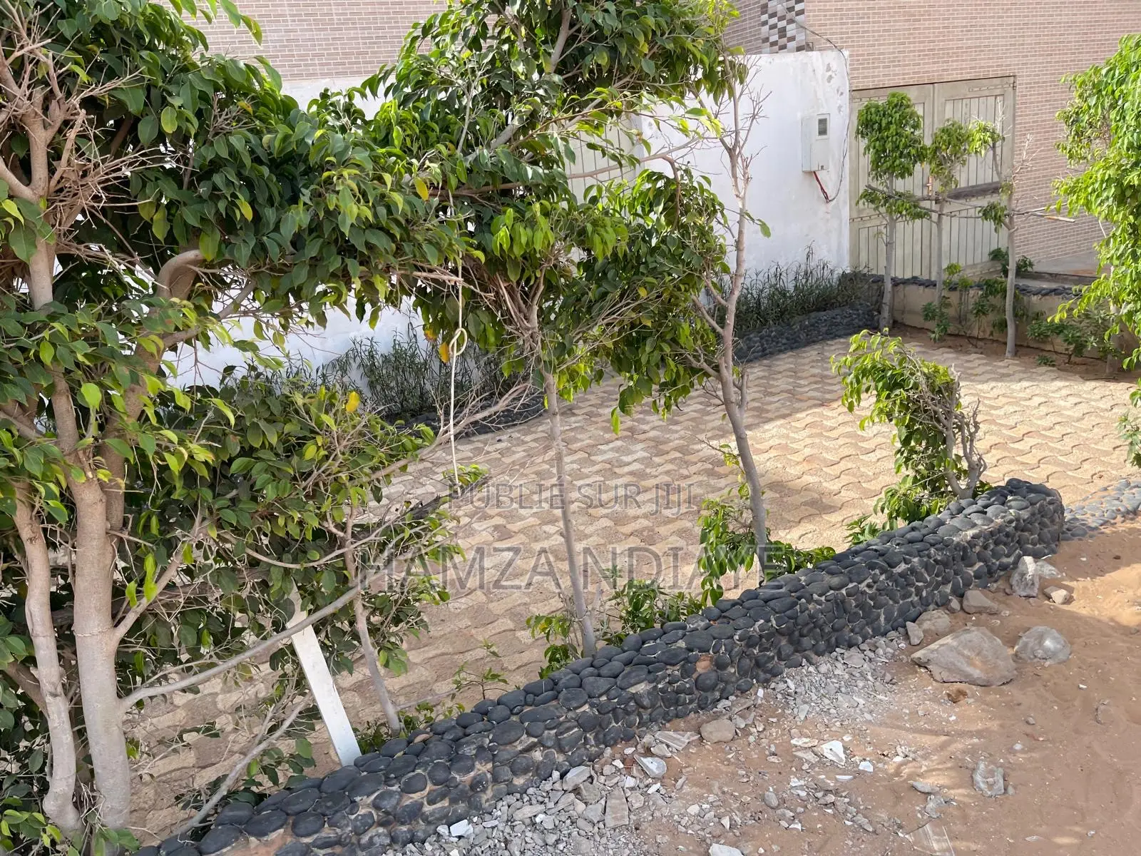 3chbre Villa dans Mmorsow, Région de Dakar à Vendre