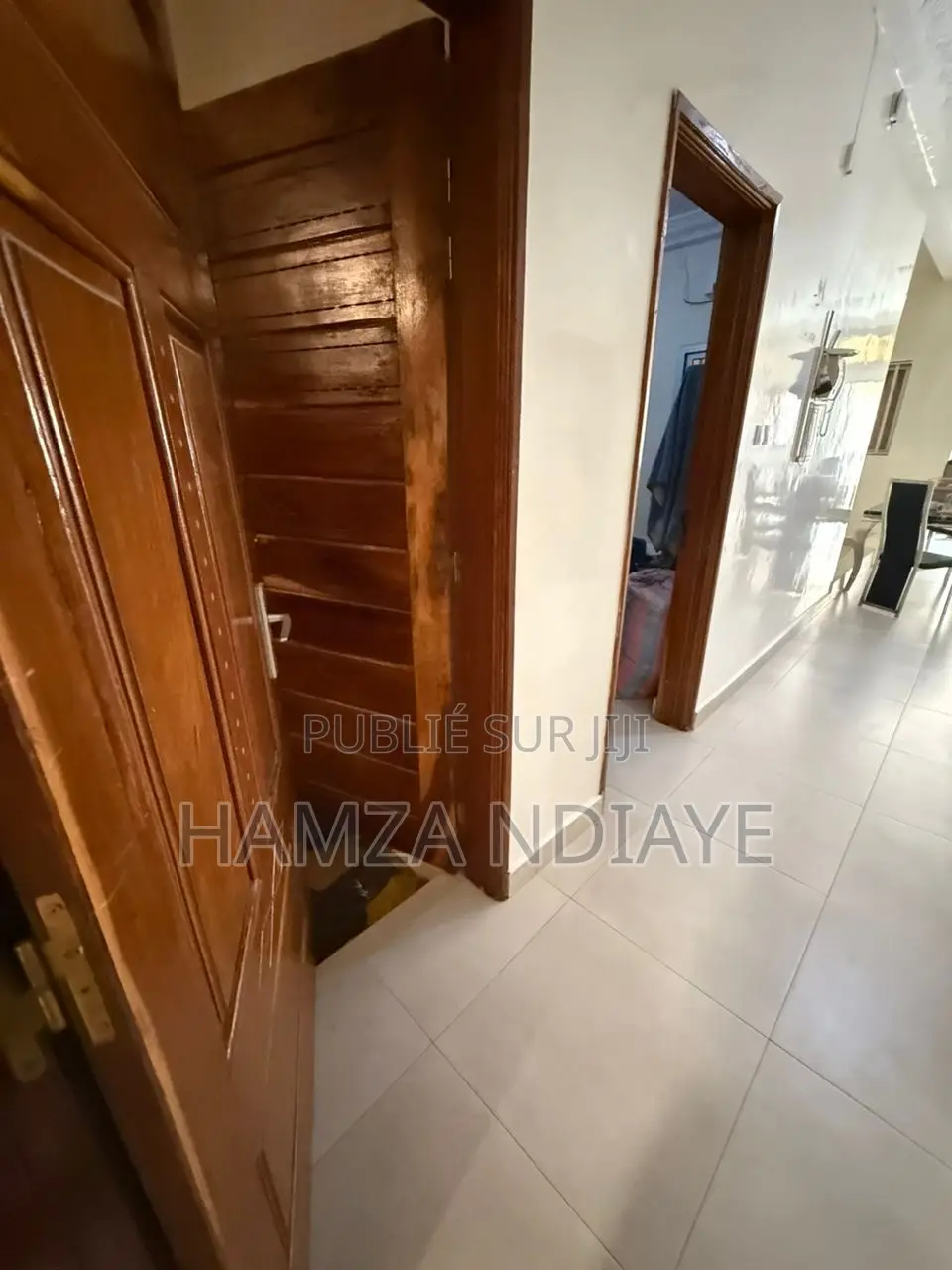 9chbre Maison dans Pdg Global, Rufisque à Vendre