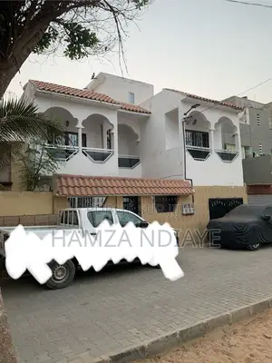 7chbre Villa dans Pdg Global, Guediawaye à Vendre