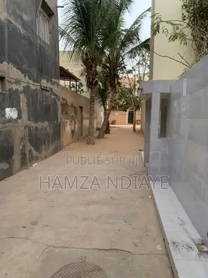 7chbre Villa dans Pdg Global, Guediawaye à Vendre