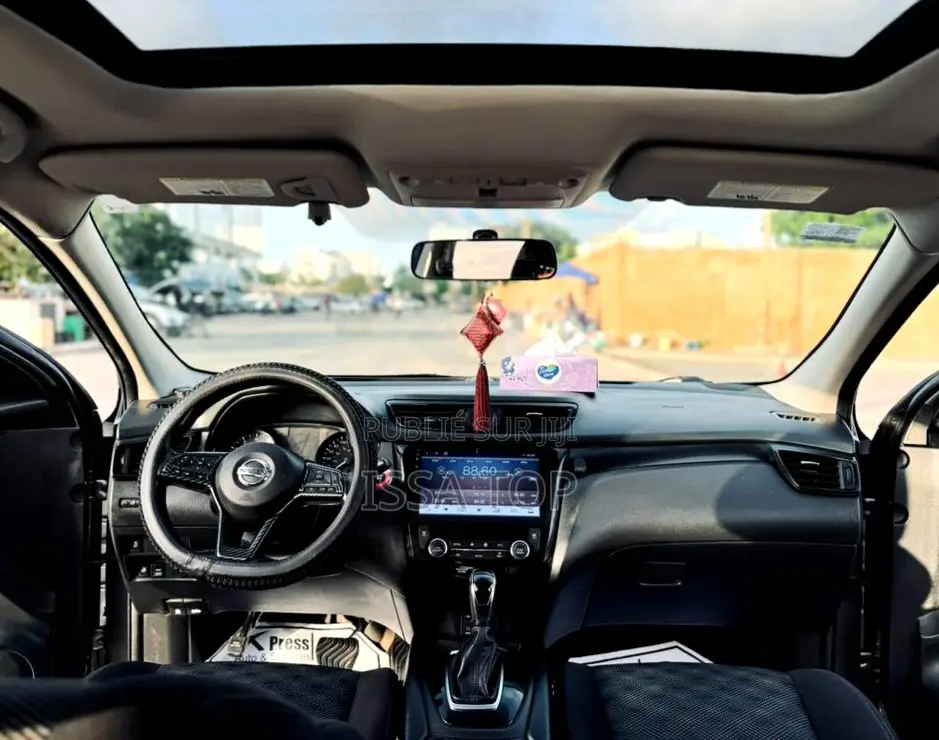 Nissan Qashqai 2018 Gris