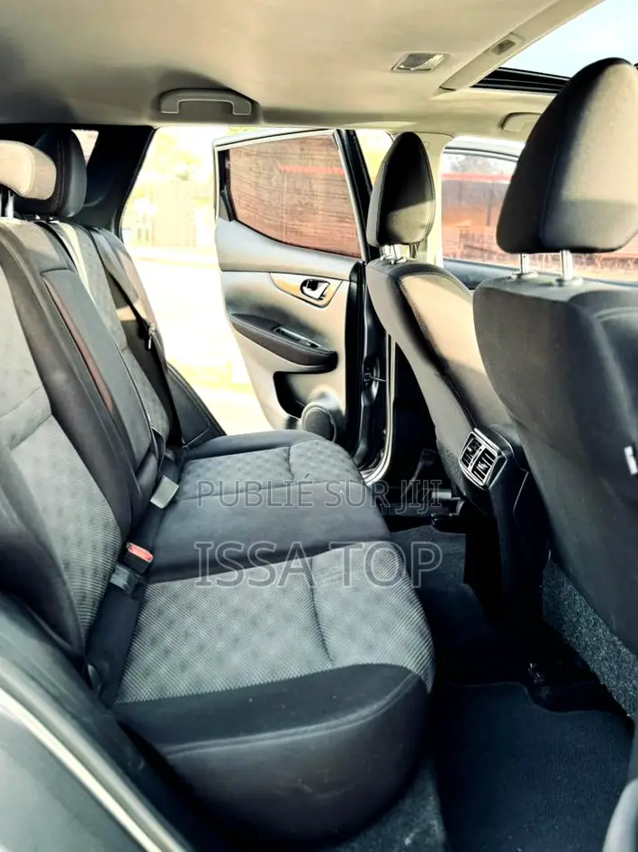 Nissan Qashqai 2018 Gris