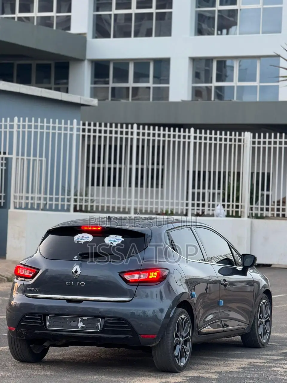 Renault Clio 2019 Gris