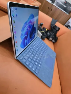 New Microsoft Surface Pro 9 16GB Intel Core I7 SSD 512GB