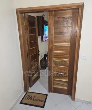 Furnished 2chbre Appartement dans Appartementt, Thiès Sud à Louer