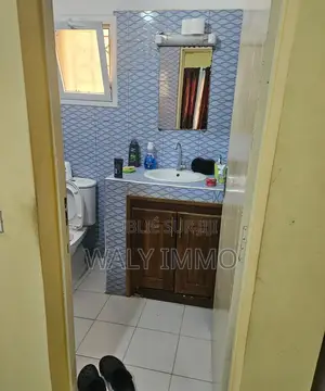 Furnished 2chbre Appartement dans Appartementt, Thiès Sud à Louer