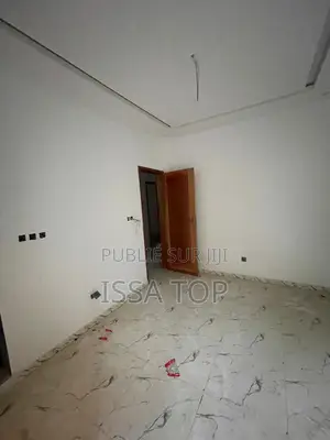 3chbre Appartement dans Almadies à Louer