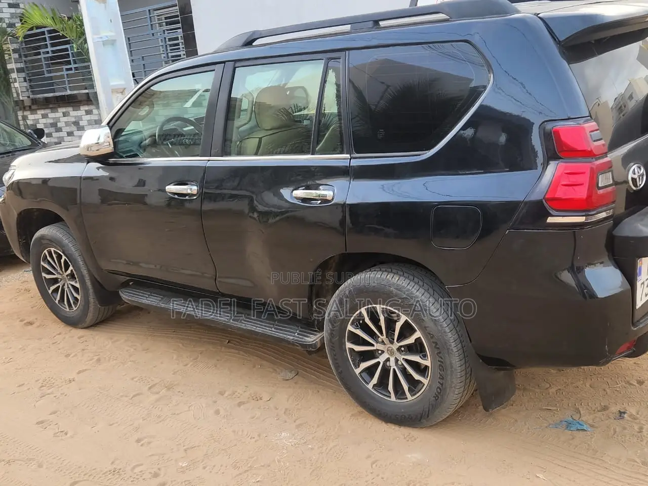 Toyota Land Cruiser Prado 2015 Noir