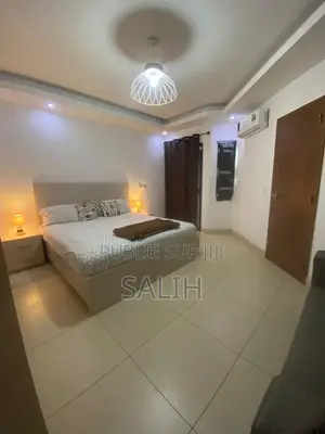 Furnished 3chbre Appartement dans Fann-Point E-Amitié à Louer