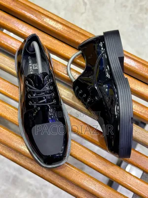 Photo - Chaussures Givenchy Gros Talons