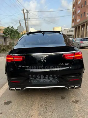 Photo - Mercedes-Benz GLE-Class AMG GLE 63 S 4MATIC 2017 Noir