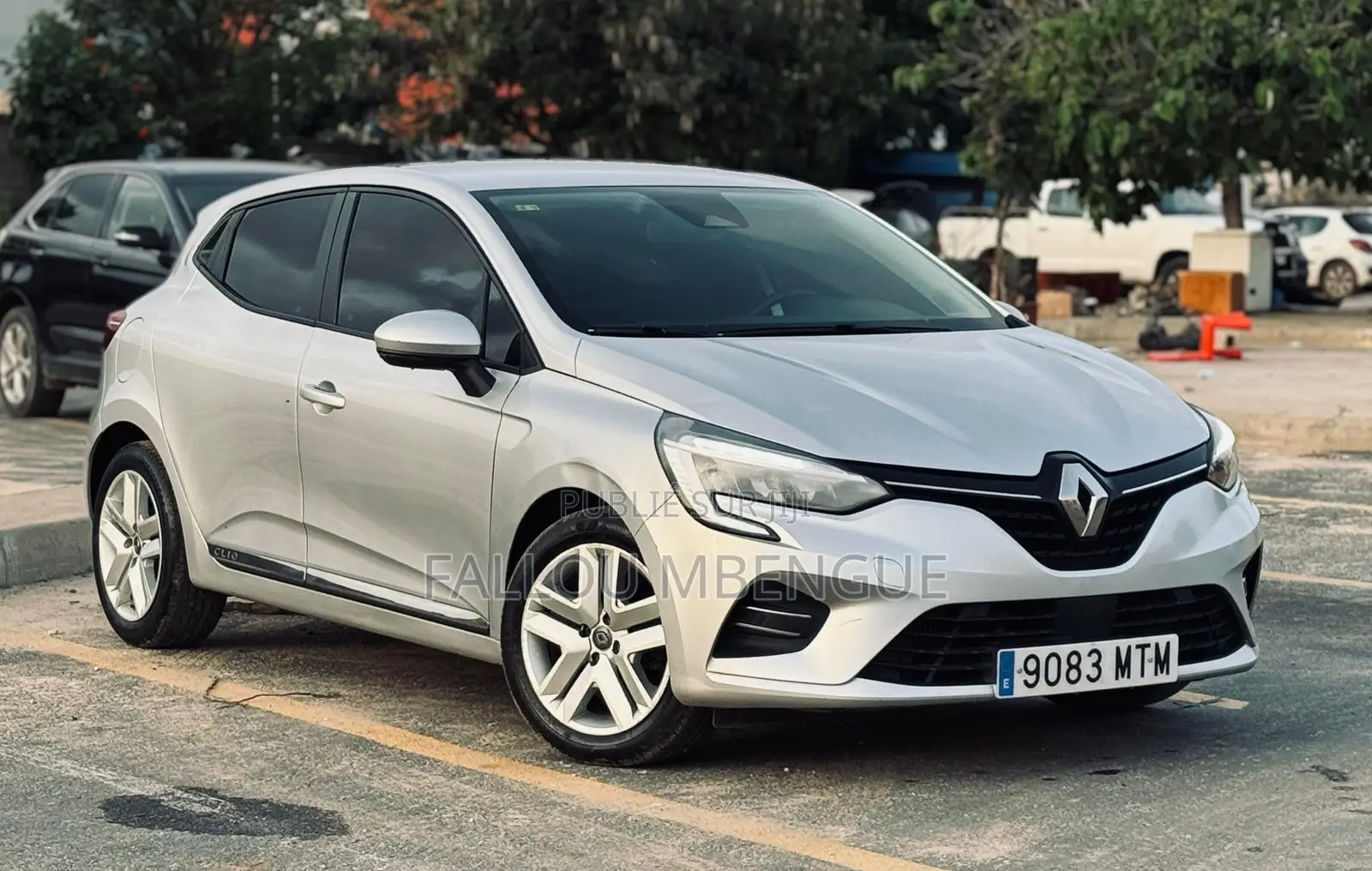 Renault Clio 2021 Gris