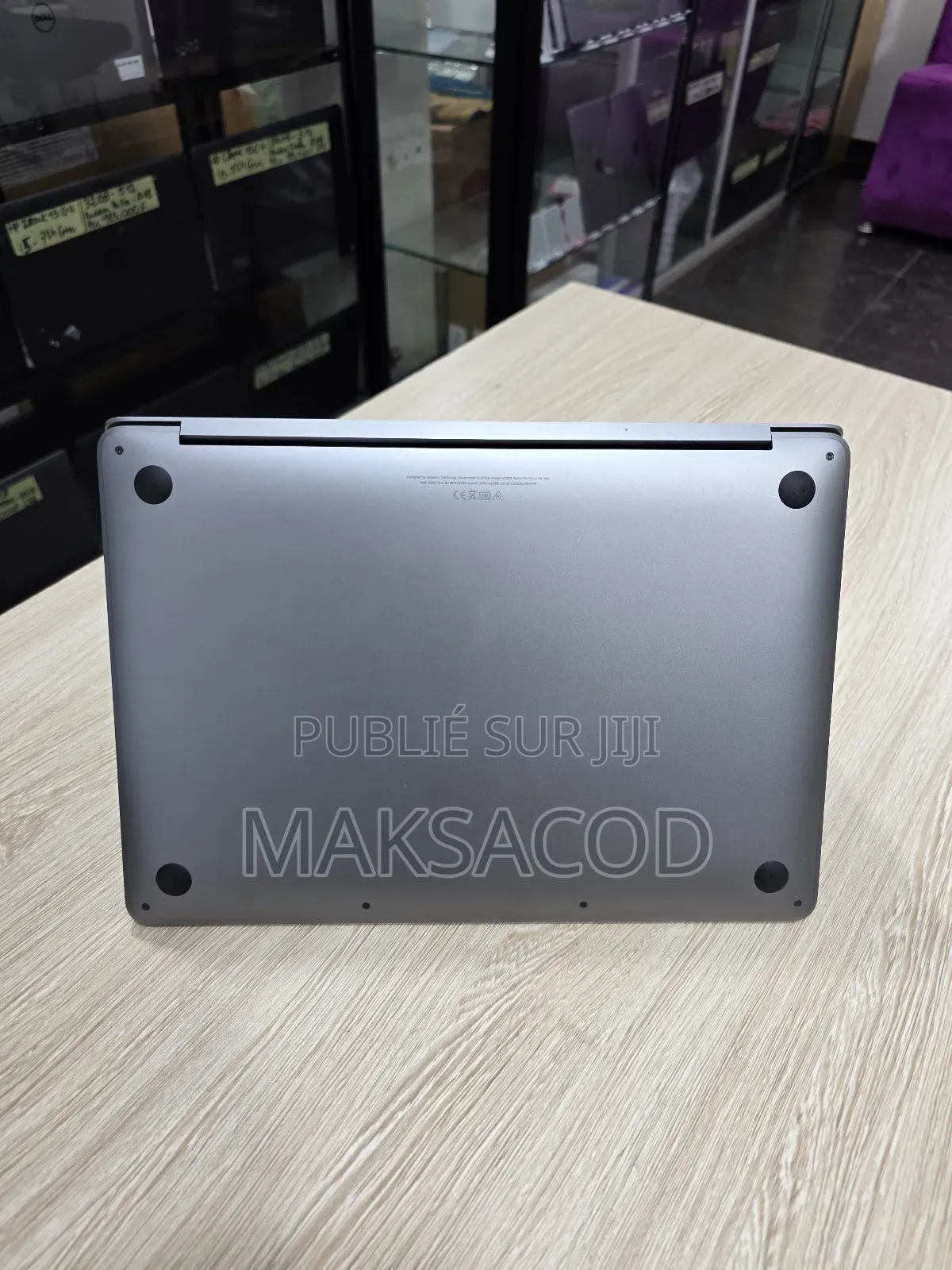 Ordinateur Portable Pomme MacBook Pro 2020 16GB Intel Core I7 SSD 512GB