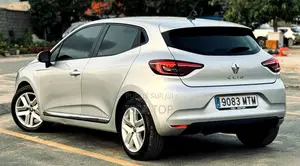 Renault Clio 2021 Gris