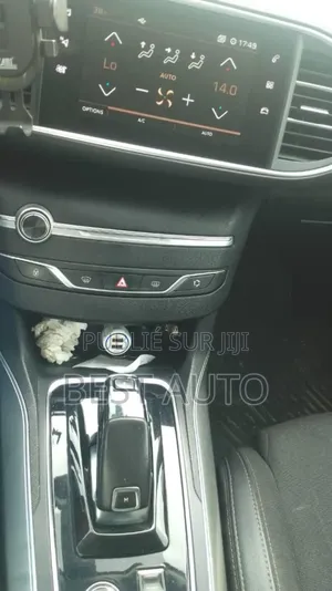 PEUGEOT 308 2019 Noir