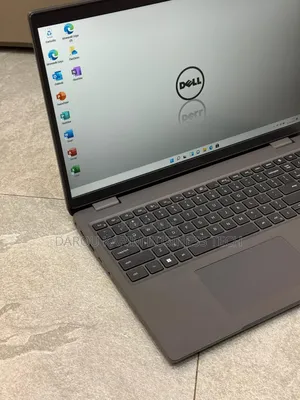 New Ordinateur Portable Dell Latitude 3540 16GB Intel Core I5 SSD 256GB