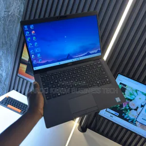 New Ordinateur Portable Dell Latitude 5400 16GB Intel Core I7 SSD 256GB