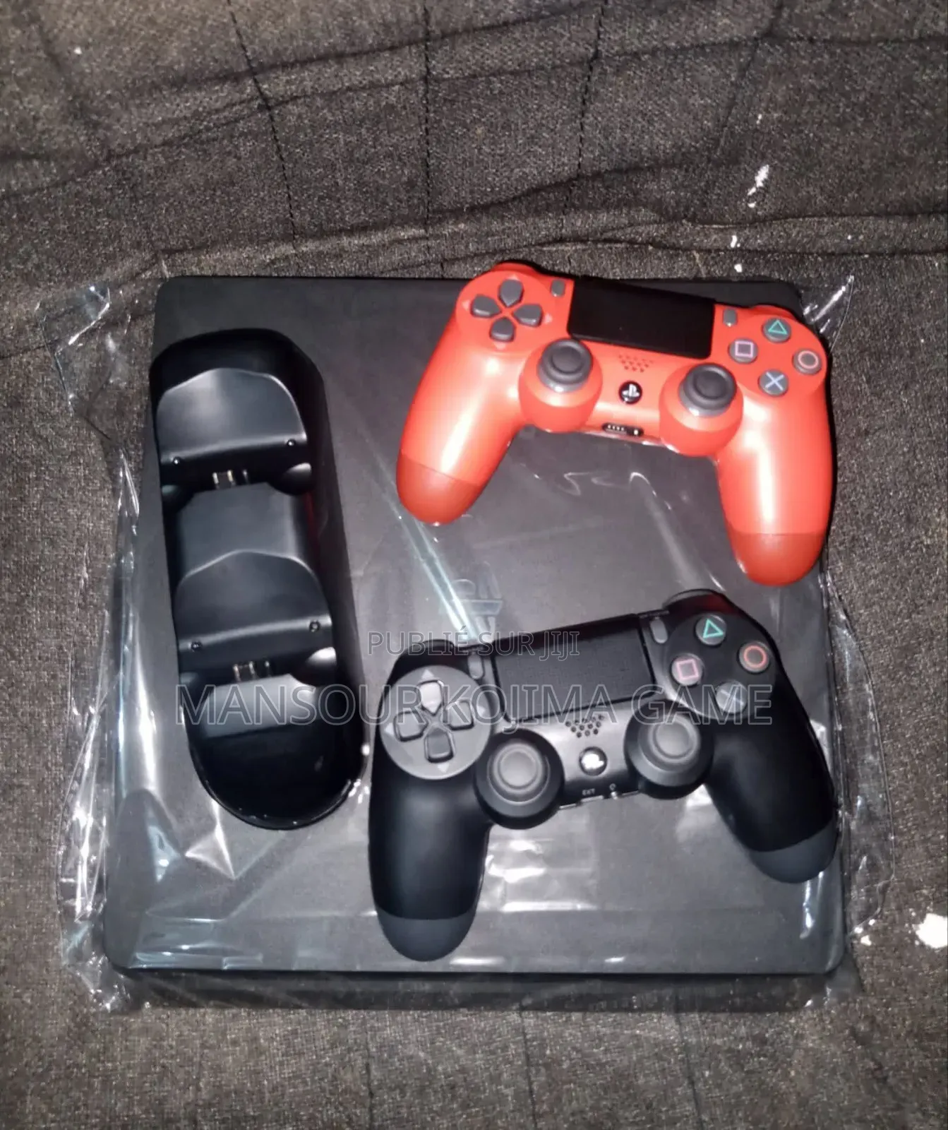 Ps4 Slim + 2 Manete Station De Charge