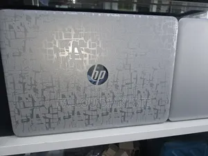 New Ordinateur Portable HP EliteBook 735 G6 16GB AMD Ryzen 5 SSD 256GB