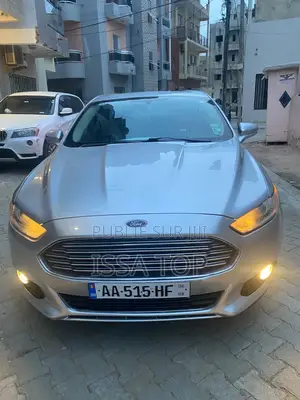 Photo - Ford Fusion 2014 Gris