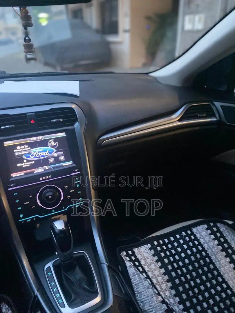 Ford Fusion 2014 Gris