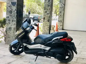 Yamaha 2024 Black