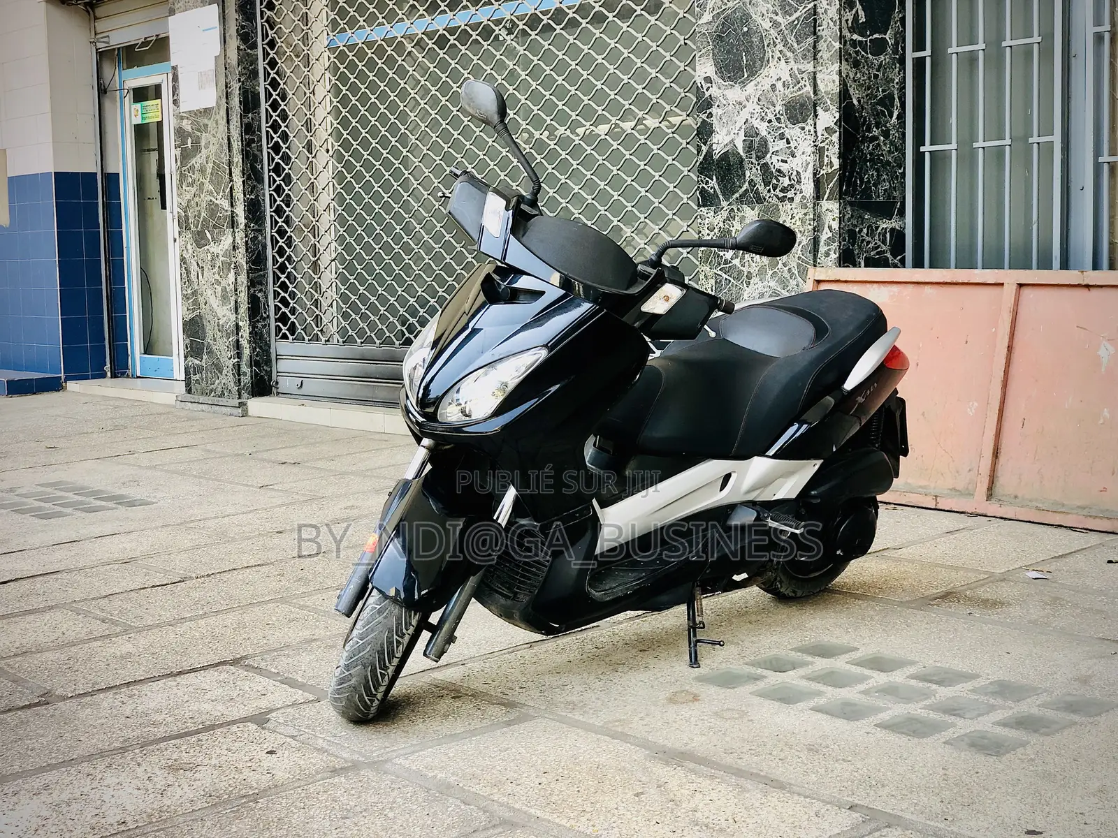Yamaha 2024 Black