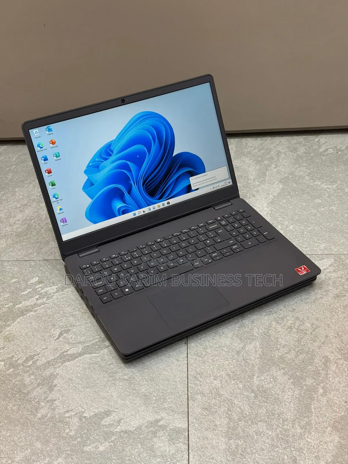 New Ordinateur Portable Dell Inspiron 15 8GB AMD Ryzen 5 SSD 256GB