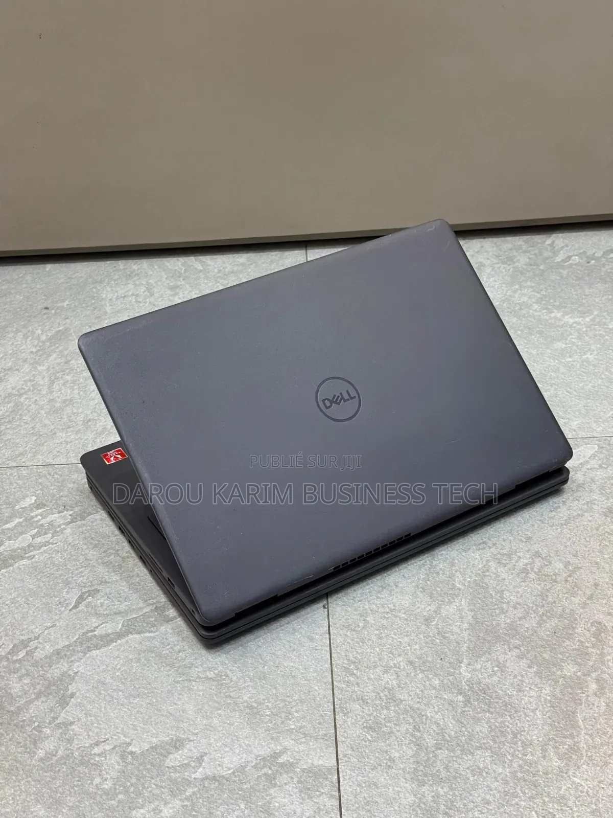 New Ordinateur Portable Dell Inspiron 15 8GB AMD Ryzen 5 SSD 256GB