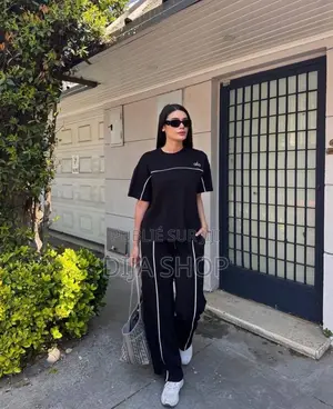 Ensemble Disponible Taille M. L. Xl 2xl Qualité Original