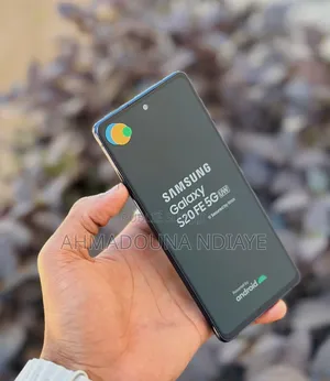 New Samsung Galaxy S20 FE 128 GB Noir