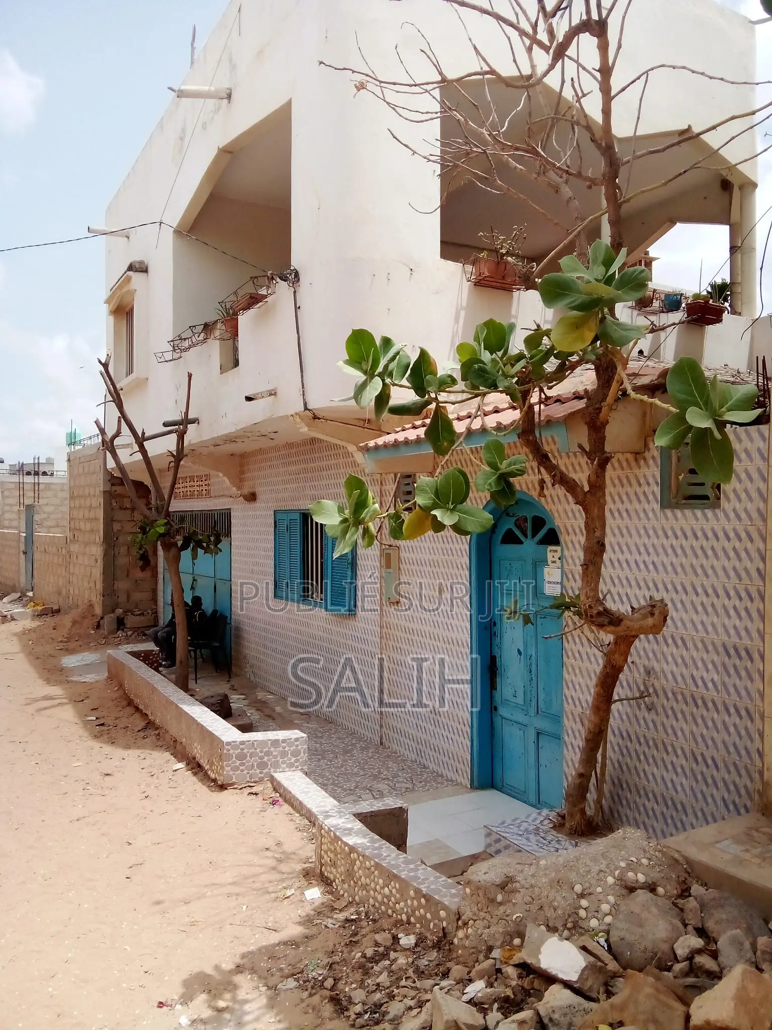 4chbre Villa dans Salih-Immo, Thiaroye à Vendre