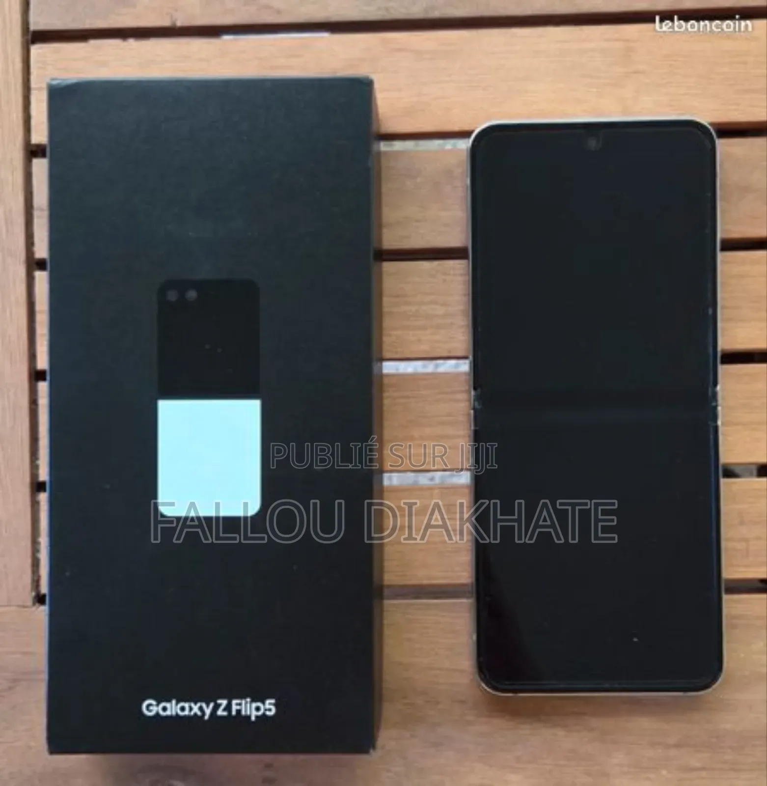 New Samsung Galaxy Z Flip 5 256 GB Blue