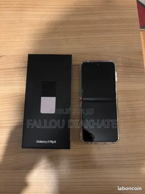 New Samsung Galaxy Z Flip 5 256 GB Blue