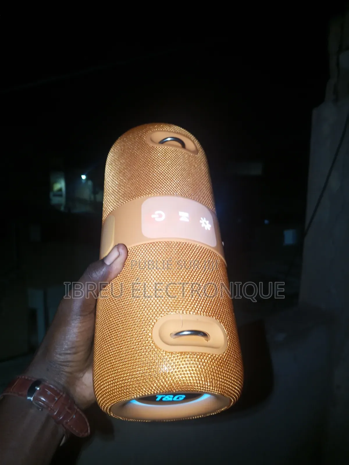 Hoofer Tg Très Puissant