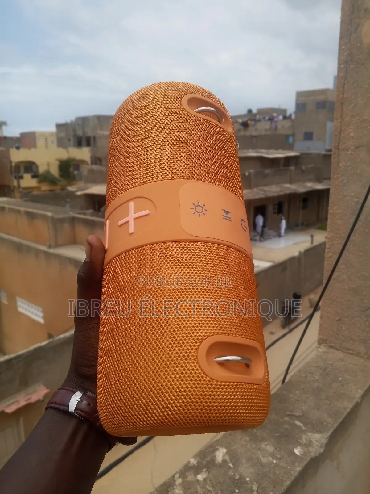 Hoofer Tg Très Puissant