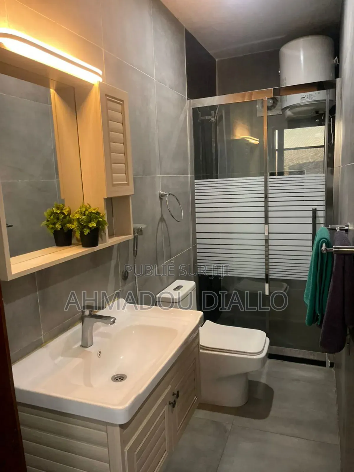 Furnished 3chbre Appartement à Vendre