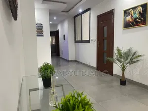 Furnished 3chbre Appartement à Vendre