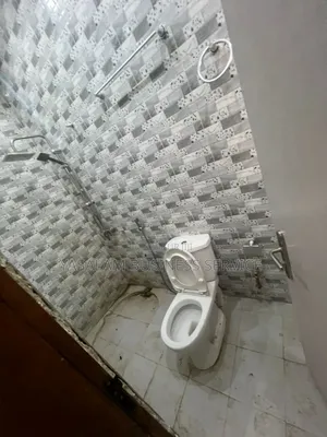 1chbre Studio dans Yasalam Business, Mermoz Sacré-Cœur à Louer