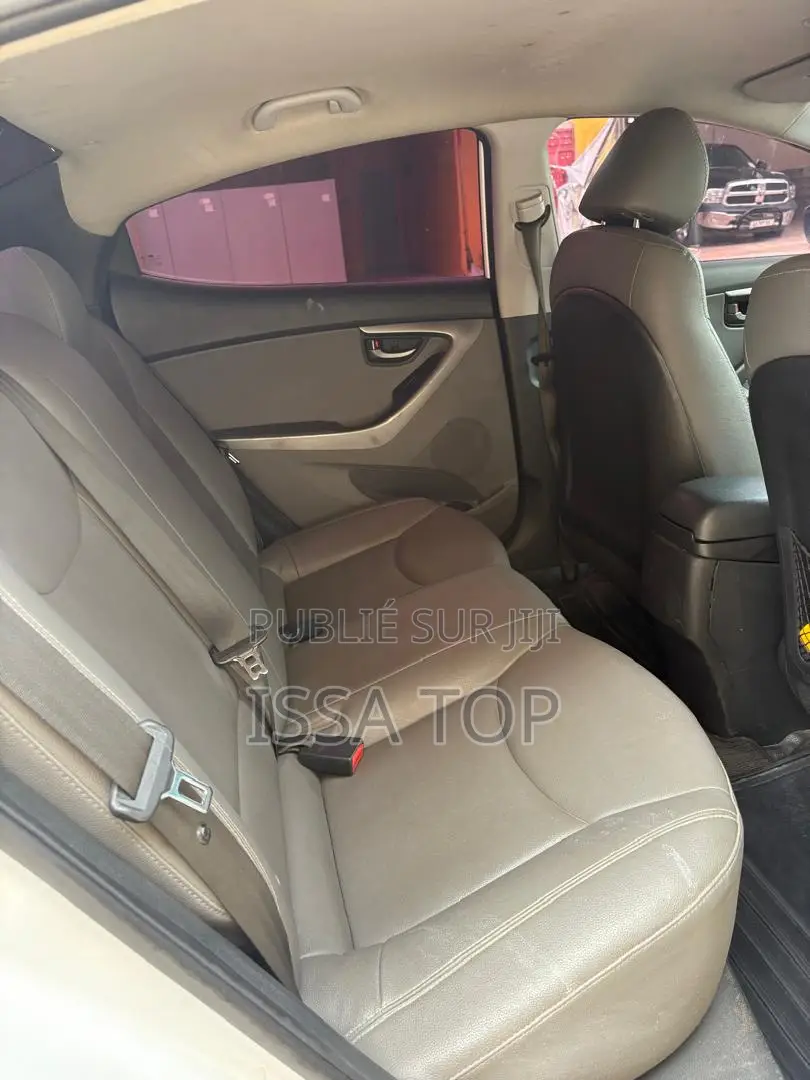 Hyundai Elantra 2014 Blanc