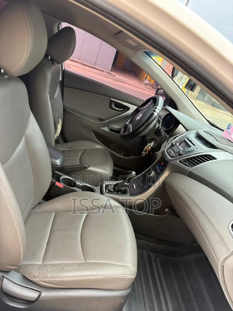 Hyundai Elantra 2014 Blanc