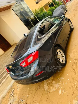 Chevrolet Cruze LS Auto 2017 Noir