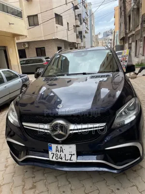 Photo - Mercedes-Benz GLE-Class 2019 Noir