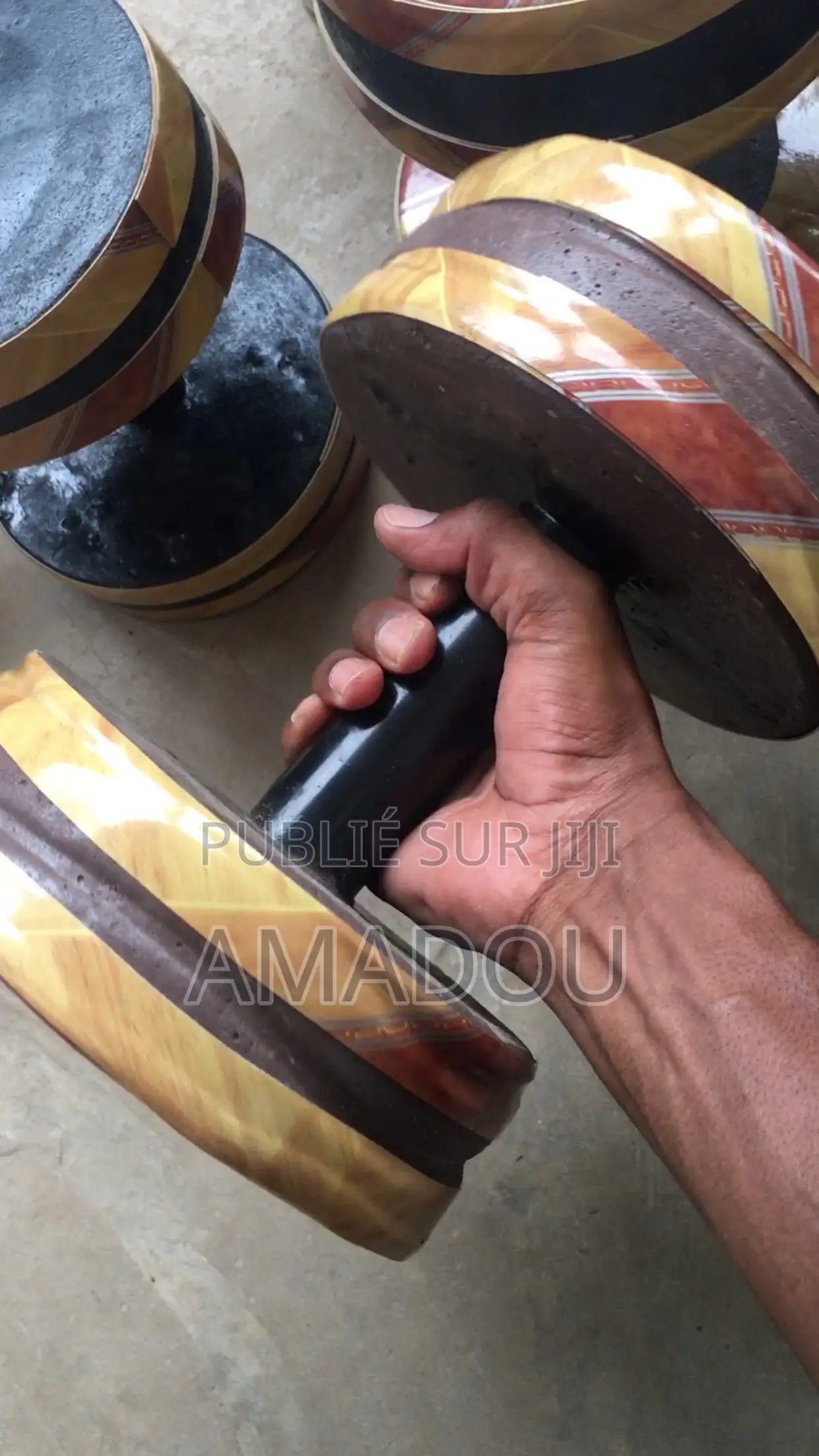 Haltères en Ciment Et Béton : 6kg, 8kg, 10kg, 12kg Et 15kg.