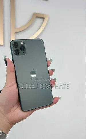 Photo - New Apple iPhone 11 Pro Max 256 GB